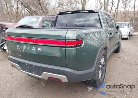 2023 Rivian R1T Adventure Quad Motor Large Pack from USA, damaged, VIN 7FCTGAAA0PN024036